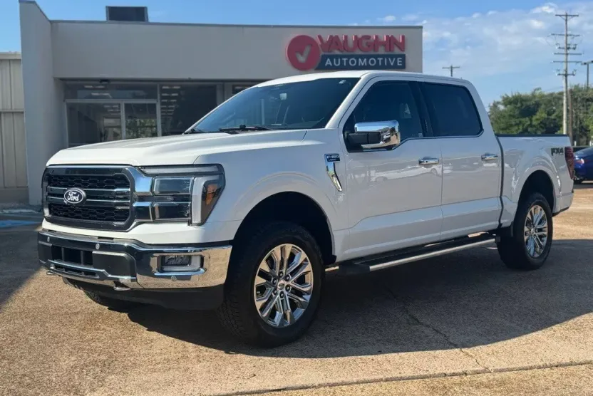 2024 Ford F-150 Lariat photo 1