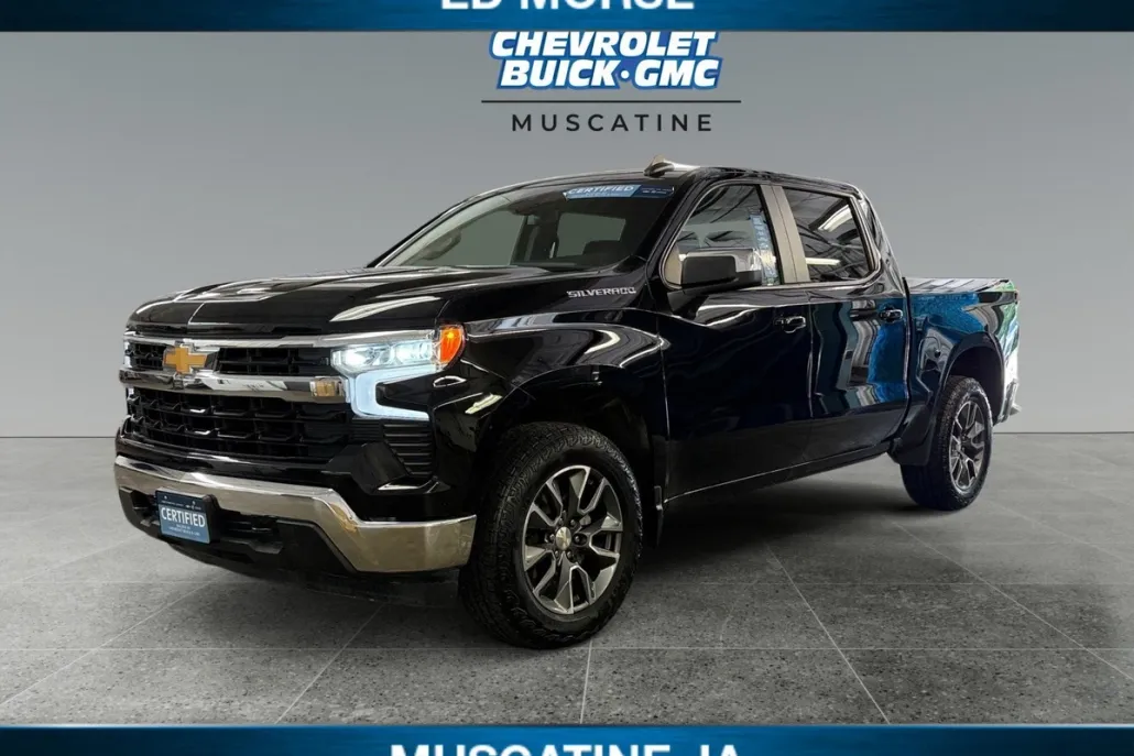 2024 Chevrolet Silverado 1500 LT photo 1