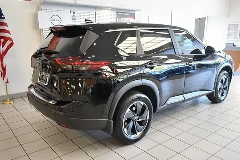 2025 Nissan Rogue AWD SV photo 1