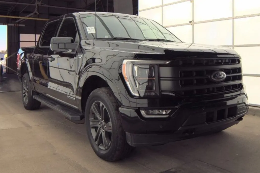 2023 Ford F-150 XLT photo 1