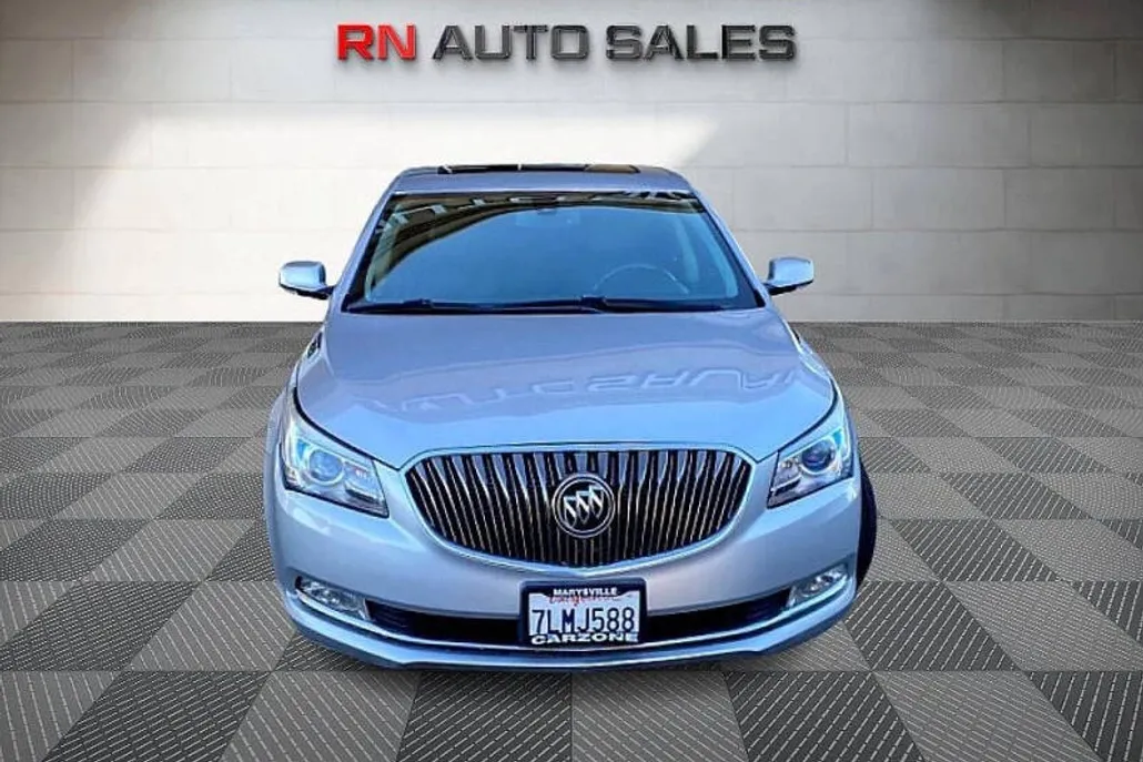 2015 Buick LaCrosse Leather photo 1