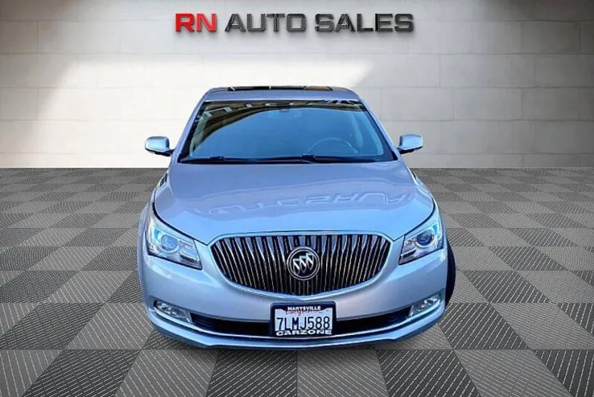 2015 Buick LaCrosse Leather photo 1