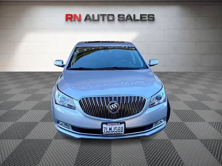 2015 Buick LaCrosse Leather photo 1