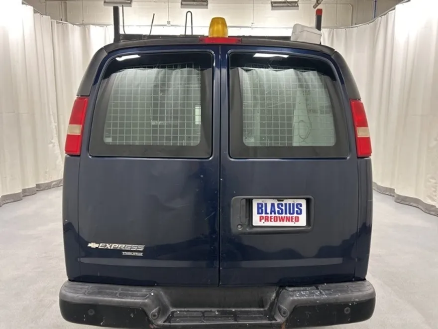 2014 Chevrolet Express 1500 Work Van photo 1