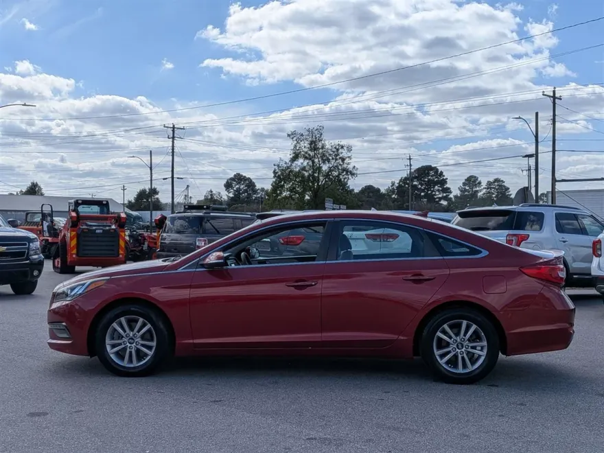 2016 Hyundai Sonata Eco photo 1