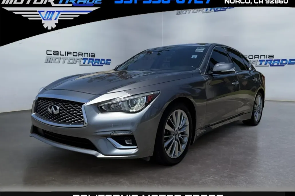 2022 Infiniti Q50 LUXE photo 1