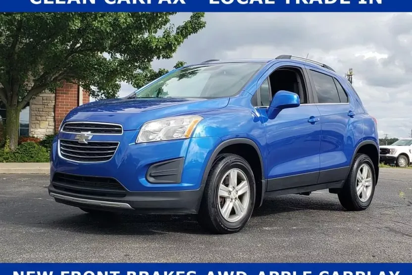 2016 Chevrolet Trax LT photo 1
