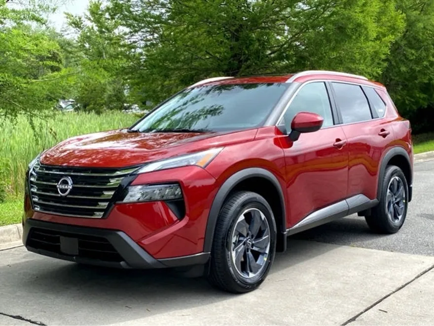 2026 Nissan Rogue SV photo 1