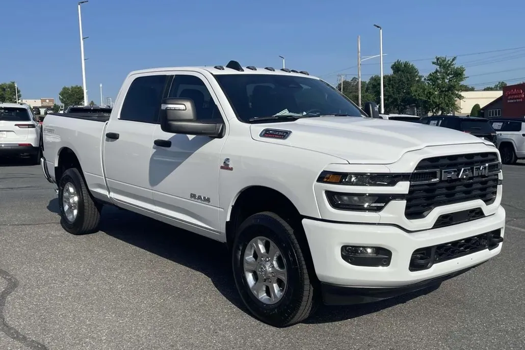 2025 Ram 2500 Big Horn photo 1