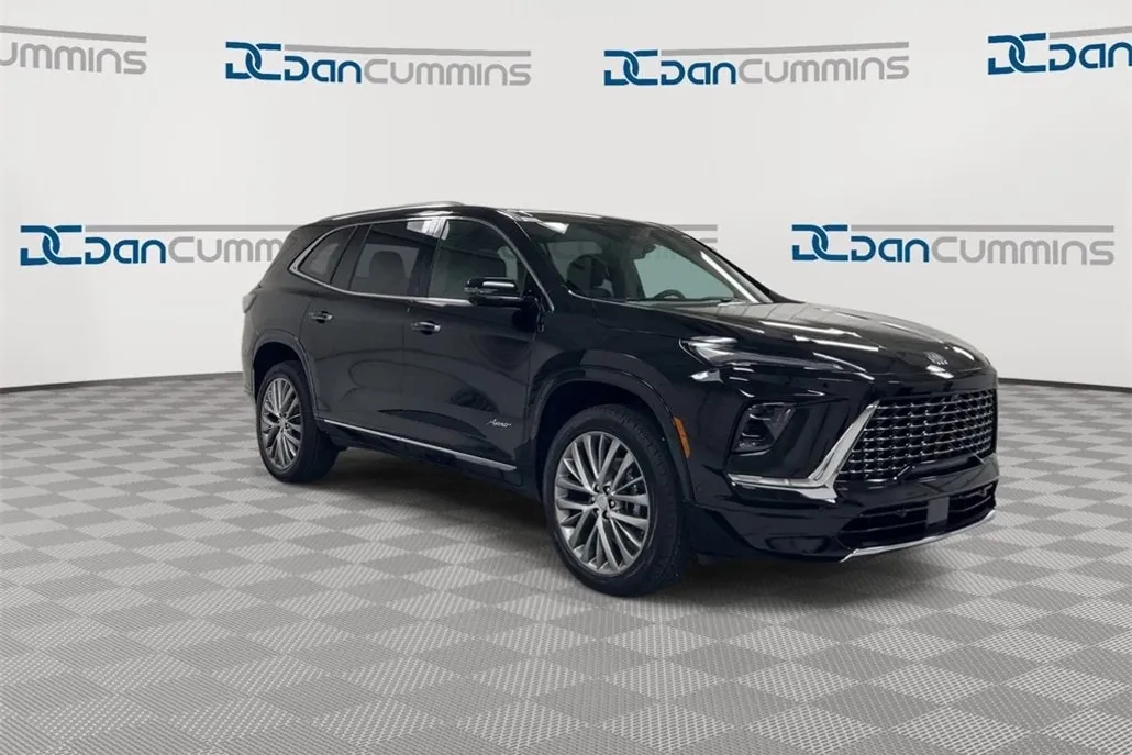 2026 Buick Enclave Avenir photo 1