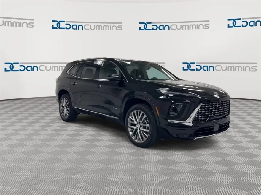 2026 Buick Enclave Avenir photo 1