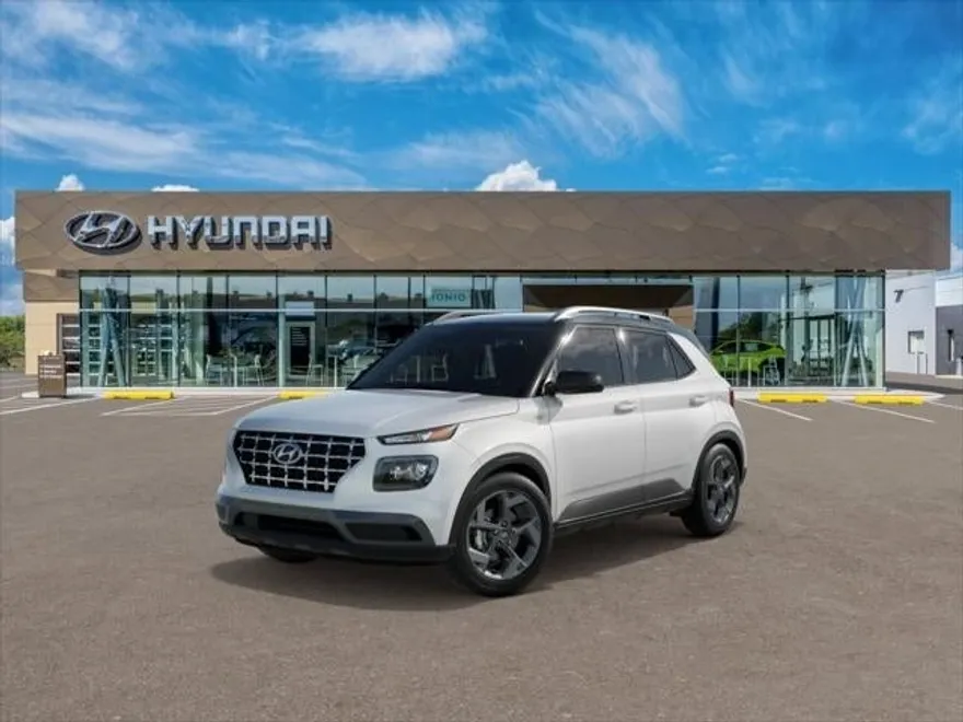 2025 Hyundai Venue Limited photo 1