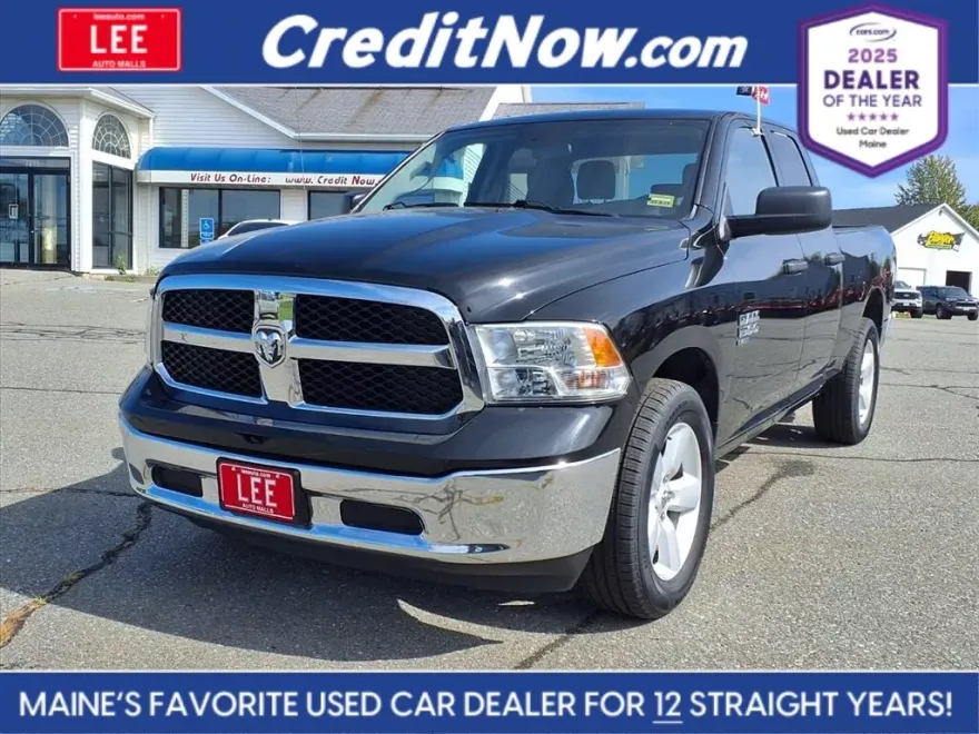 2024 Ram 1500 Classic SLT photo 1