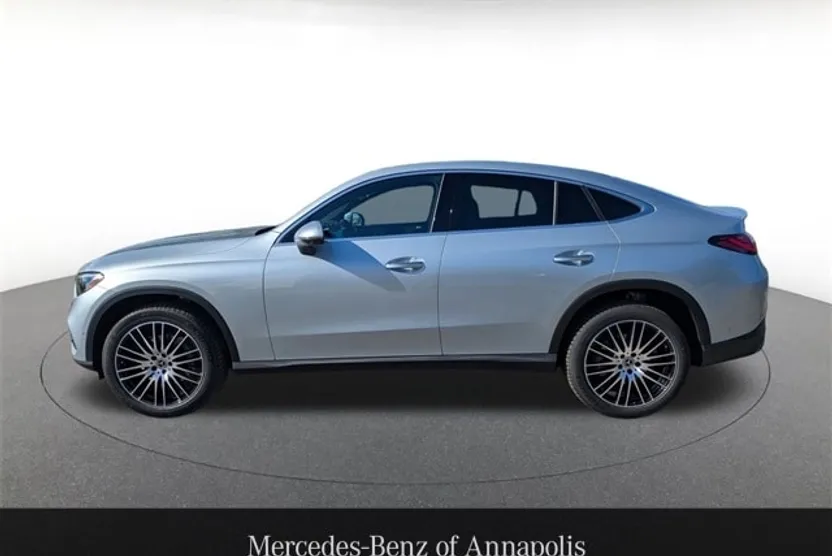 2026 Mercedes Benz GLC 300 4MATIC photo 1