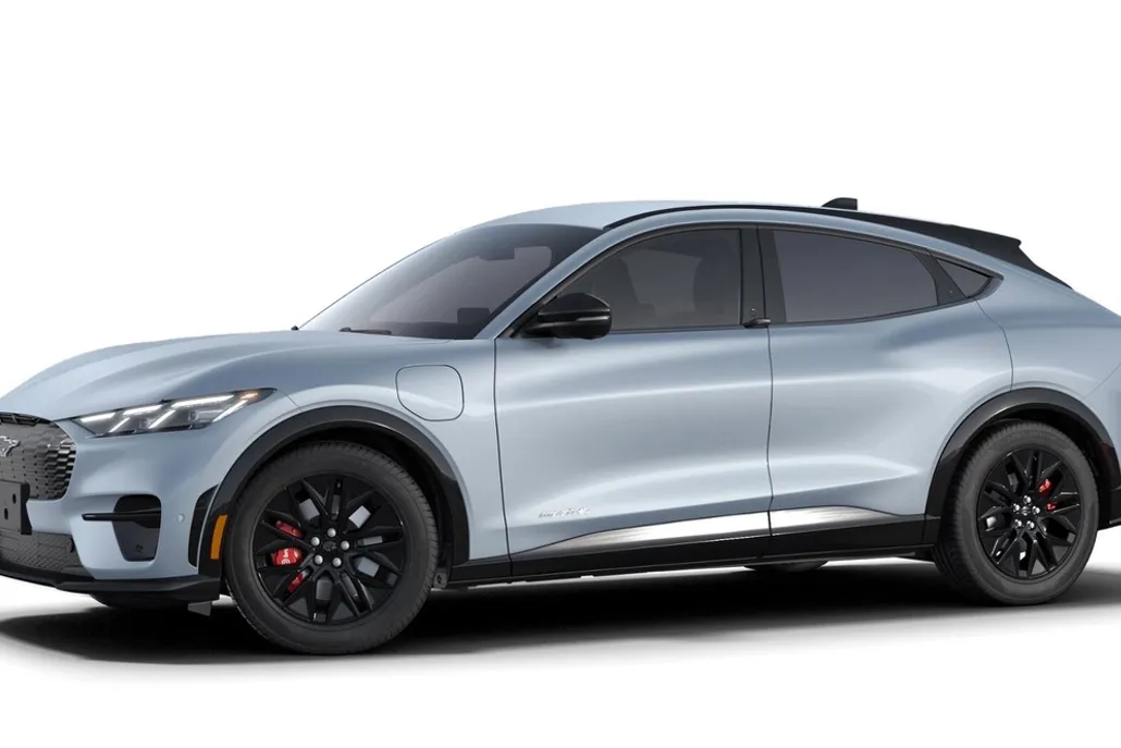 2025 Ford Mustang Mach-E Premium photo 1