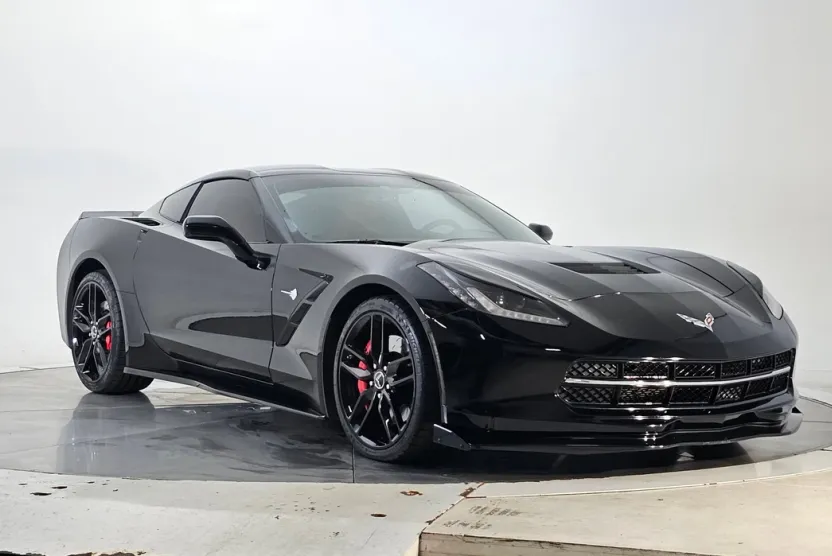 2014 Chevrolet Corvette Stingray Z51 2LT photo 1