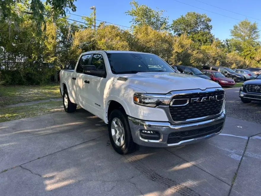 2025 Ram 1500 Big Horn photo 1