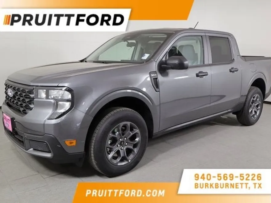 2025 Ford Maverick XLT photo 1