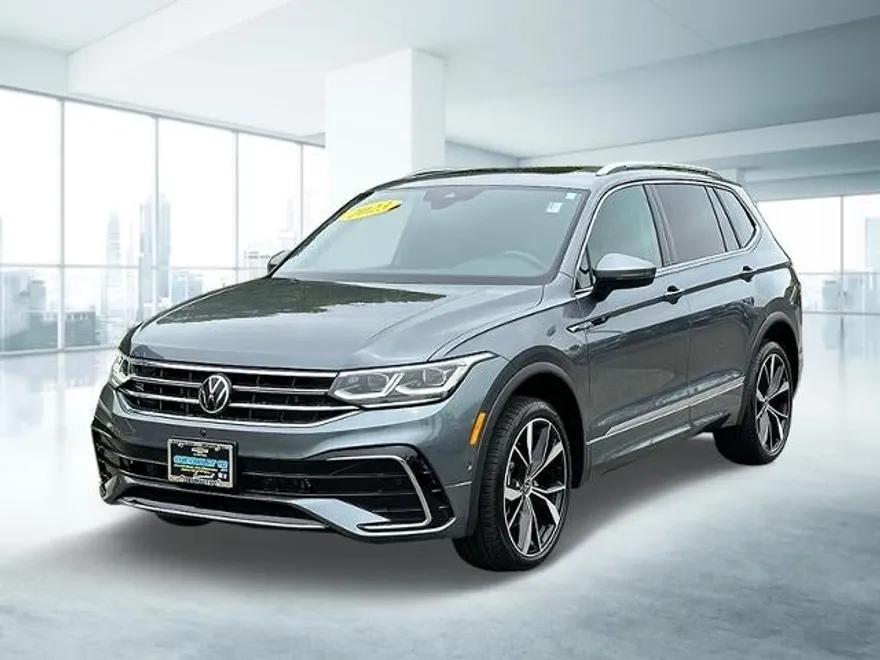 2023 Volkswagen Tiguan SEL R-Line Black photo 1
