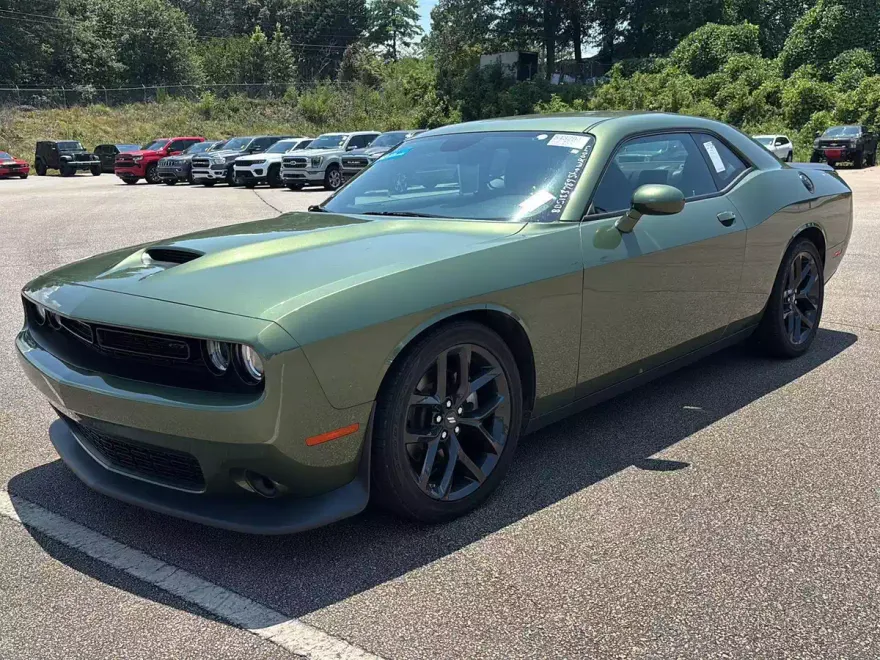 2023 Dodge Challenger GT photo 1