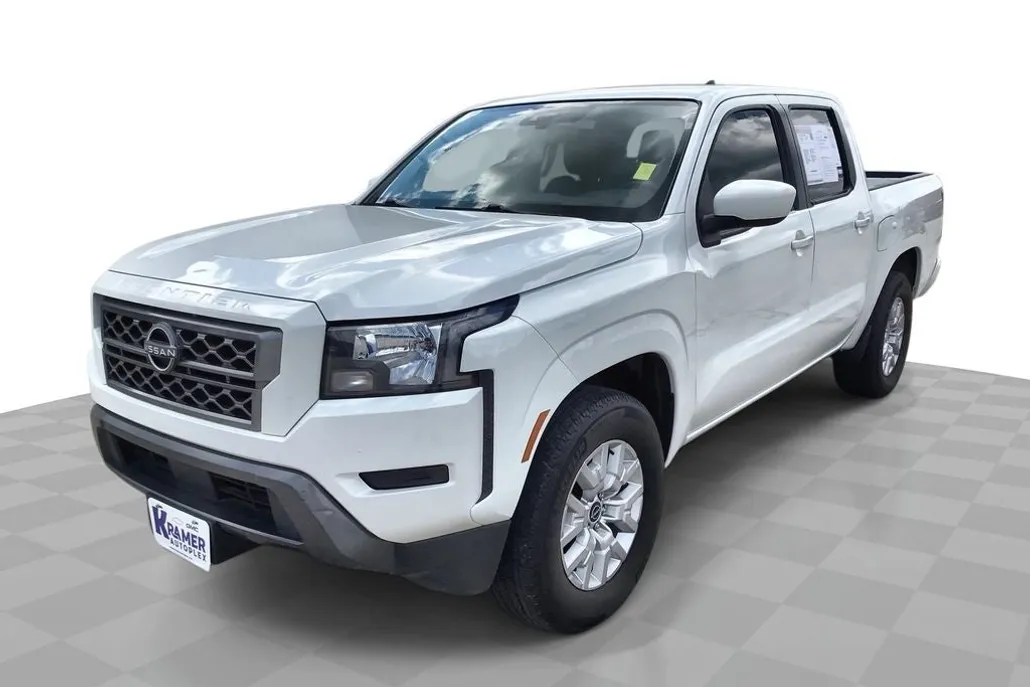 2023 Nissan Frontier SV photo 1