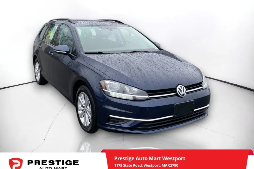 2018 Volkswagen Golf SportWagen S photo 1