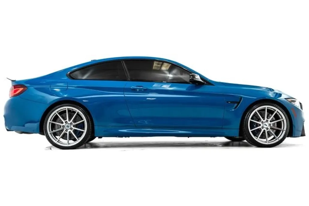 2020 Bmw M4 Coupe photo 1