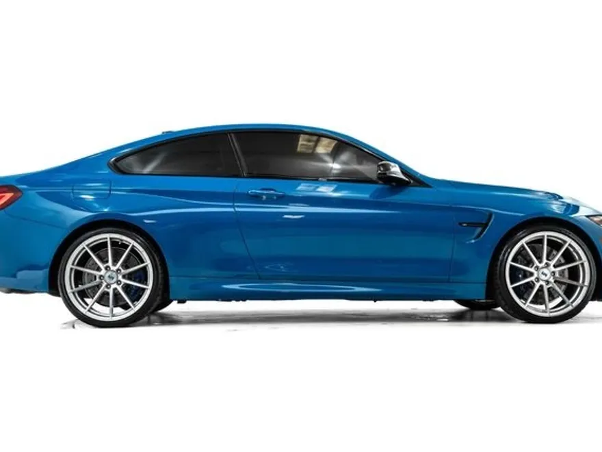 2020 Bmw M4 Coupe photo 1