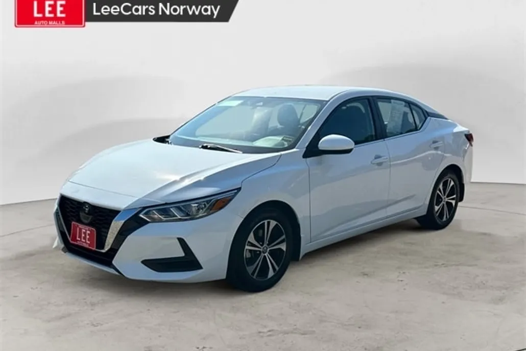 2022 Nissan Sentra SV photo 1