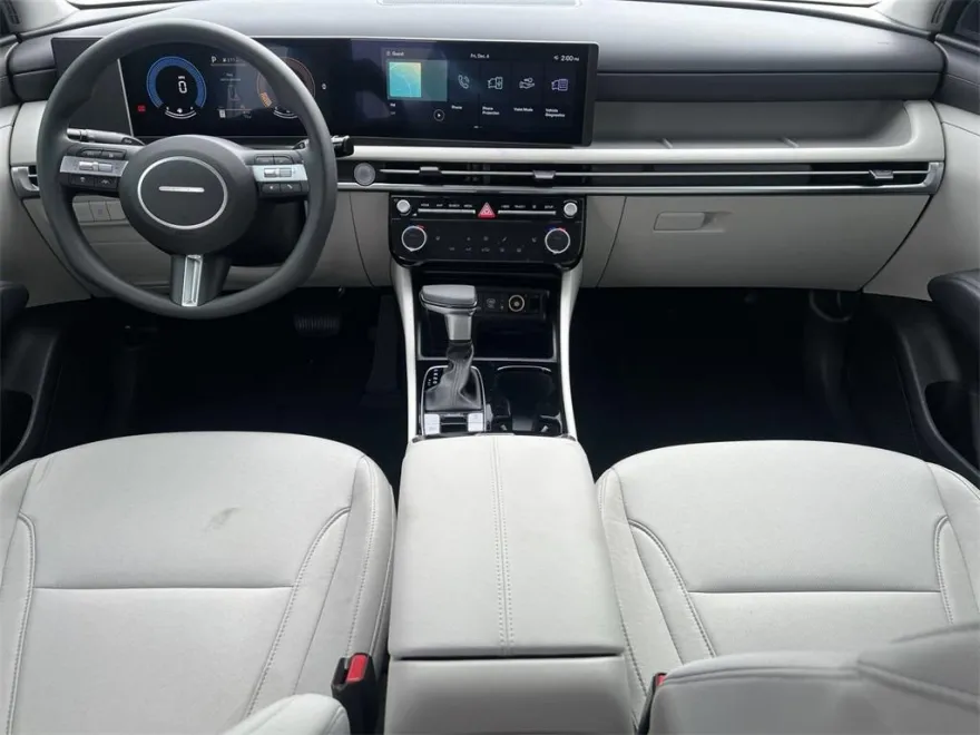 2025 Hyundai Tucson SEL photo 1