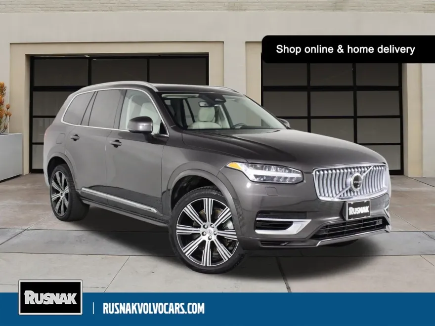 2024 Volvo XC90 Recharge T8 Plus photo 1