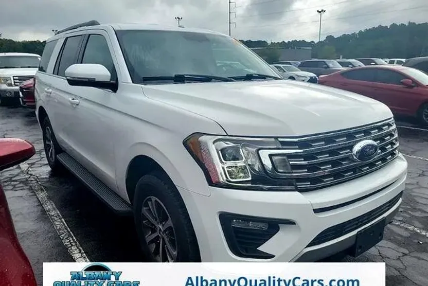 2019 Ford Expedition XLT photo 1