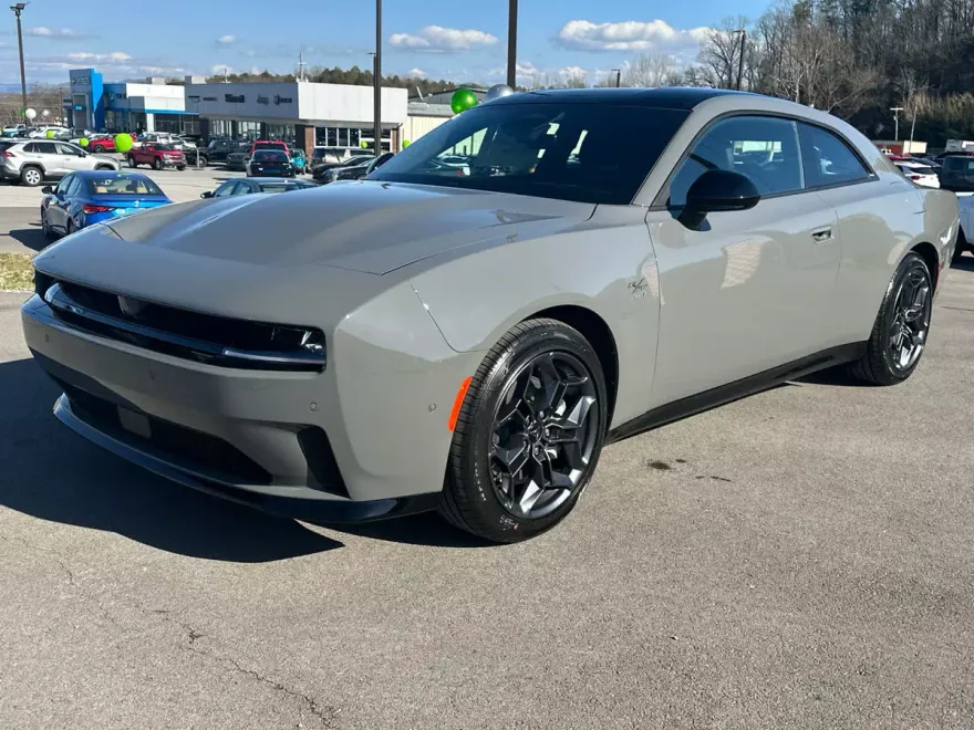 2025 Dodge Charger R/T photo 1