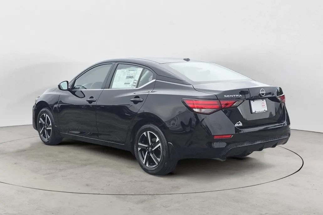 2025 Nissan Sentra SV photo 1