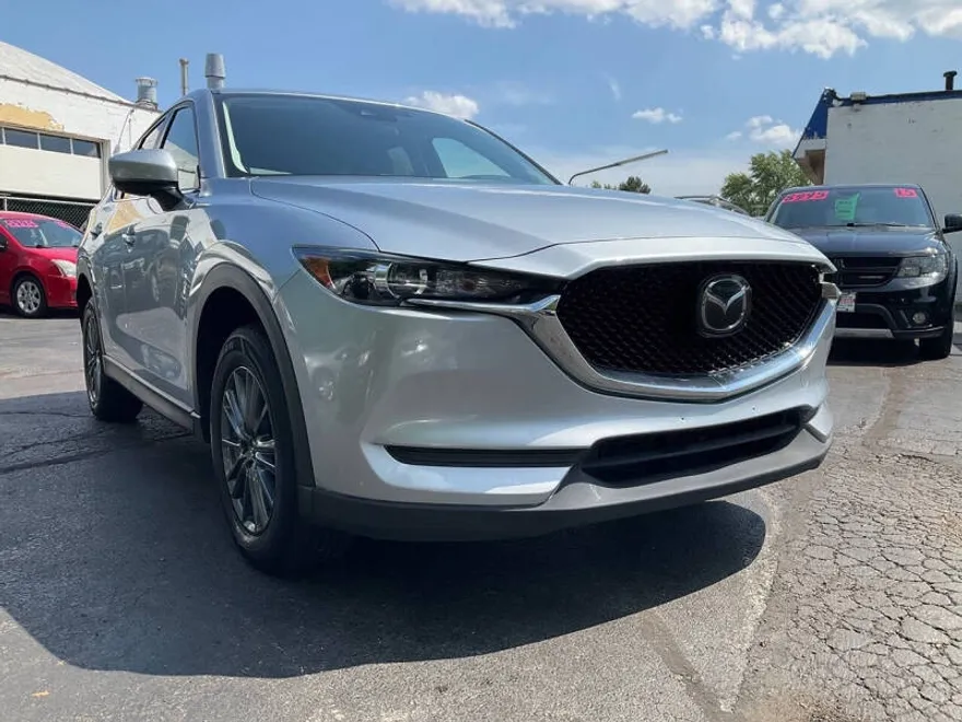2019 Mazda CX-5 Touring photo 1