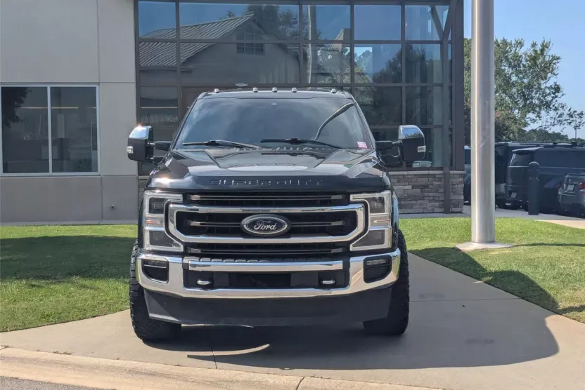 2021 Ford F-350 King Ranch photo 1