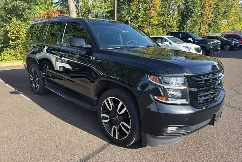 2018 Chevrolet Tahoe Premier photo 1