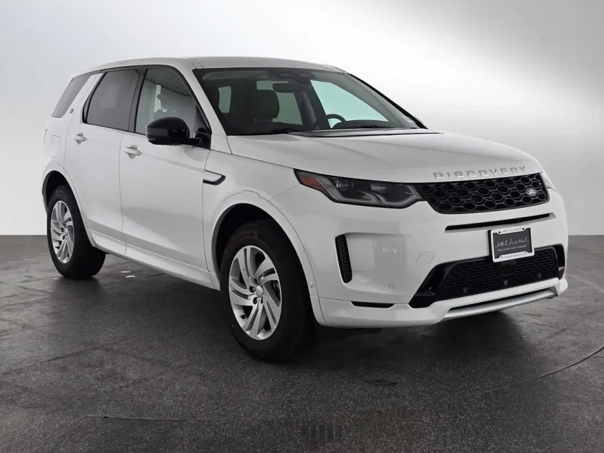 2024 Land Rover Discovery Sport S photo 1