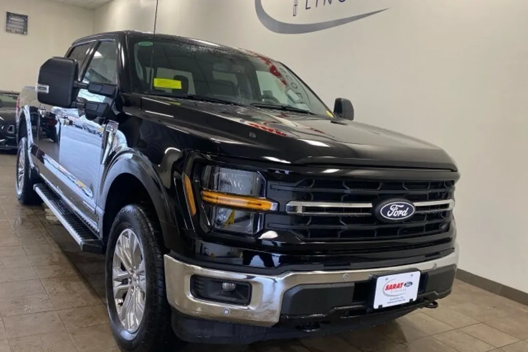 2025 Ford F-150 XLT photo 1
