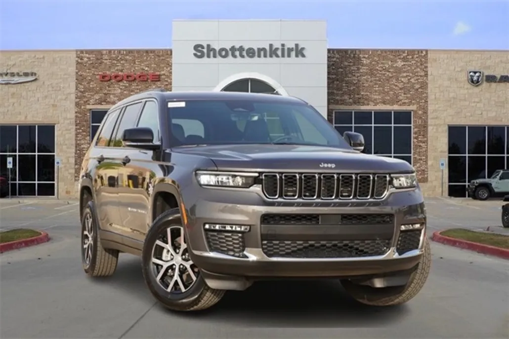 2025 Jeep Grand Cherokee Limited photo 1