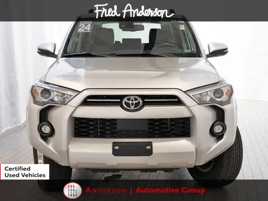 2024 Toyota 4Runner SR5 Premium photo 1