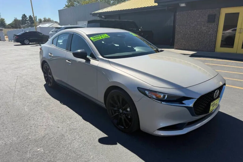2025 Mazda Mazda3 Sedan 2.5 s photo 1