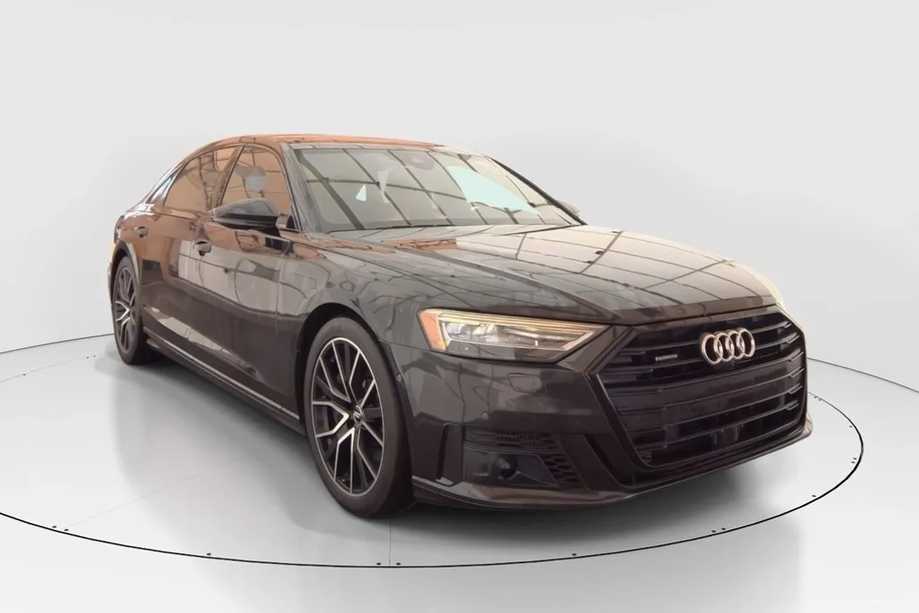 2020 Audi A8 L Quattro photo 1