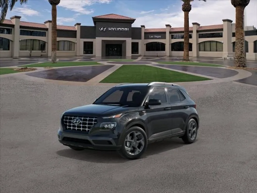 2025 Hyundai Venue SEL photo 1