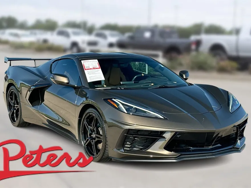2021 Chevrolet Corvette 2LT photo 1