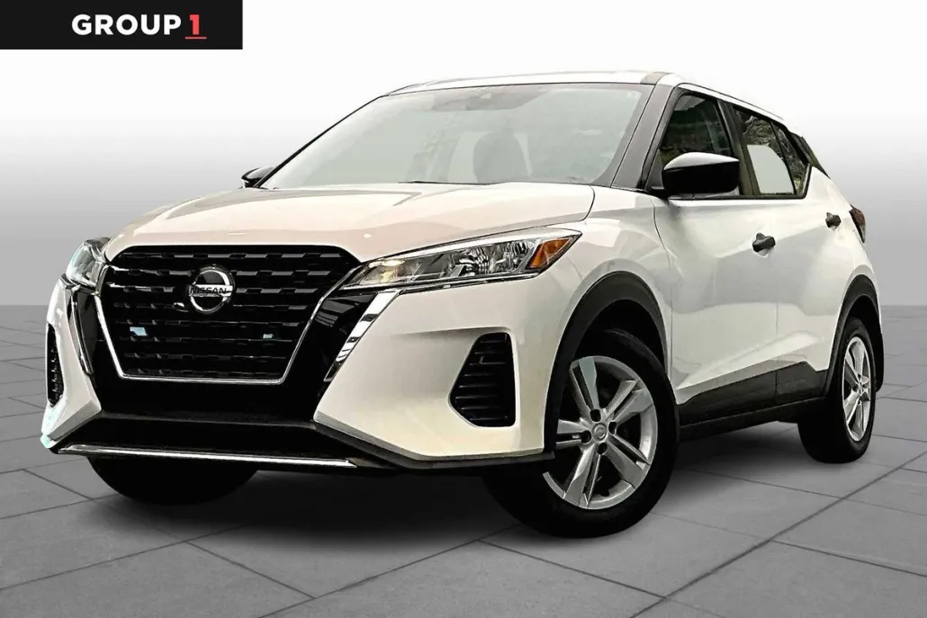 2021 Nissan Kicks S photo 1