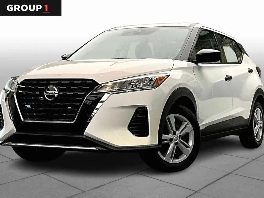 2021 Nissan Kicks S photo 1