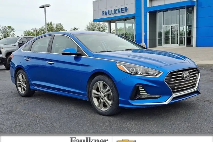 2018 Hyundai Sonata SEL photo 1