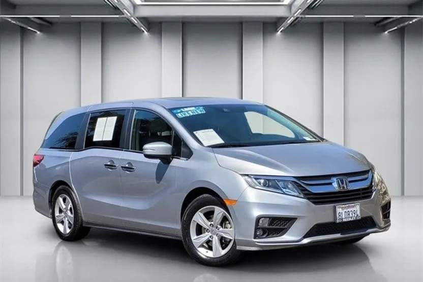 2019 Honda Odyssey EX-L photo 1