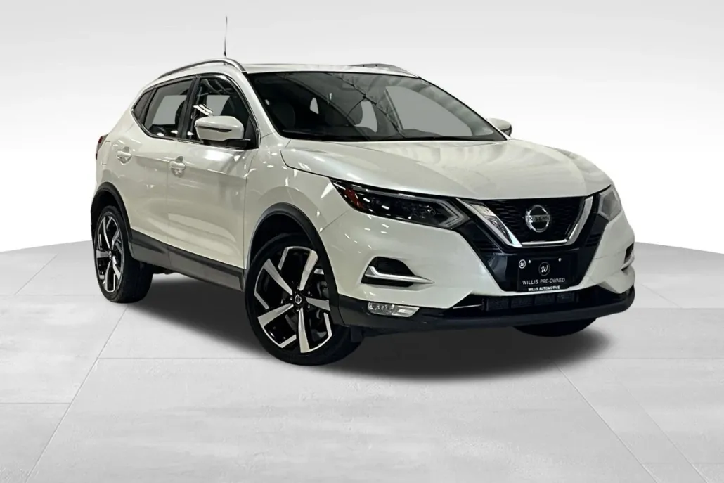2022 Nissan Rogue Sport SL photo 1